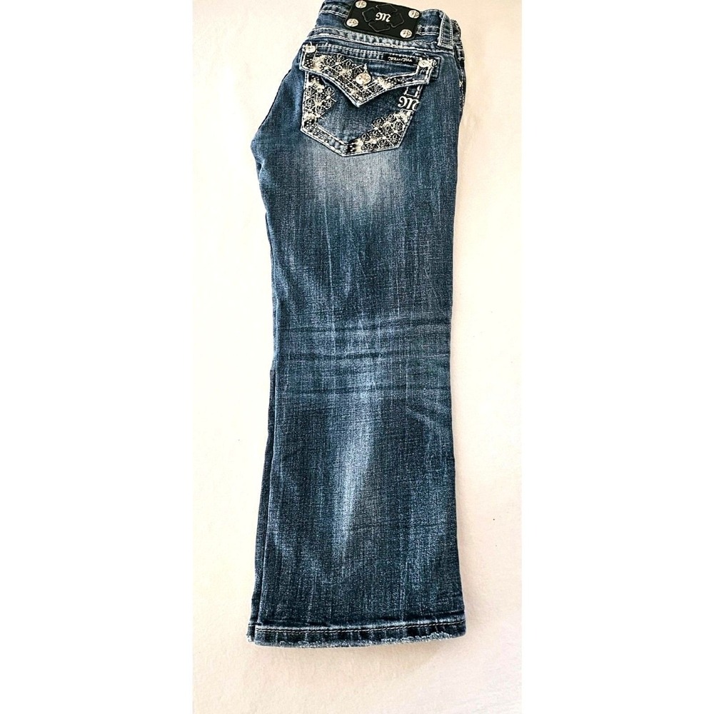 Miss Me Size 27 Jeans Fleur De Lis Rhinestone Capri Sequin Flap Pocket Crop - Picture 3 of 12
